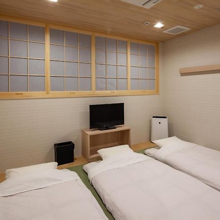 Y'S Cabin&Hotel Naha Kokusai Street Eksteriør billede
