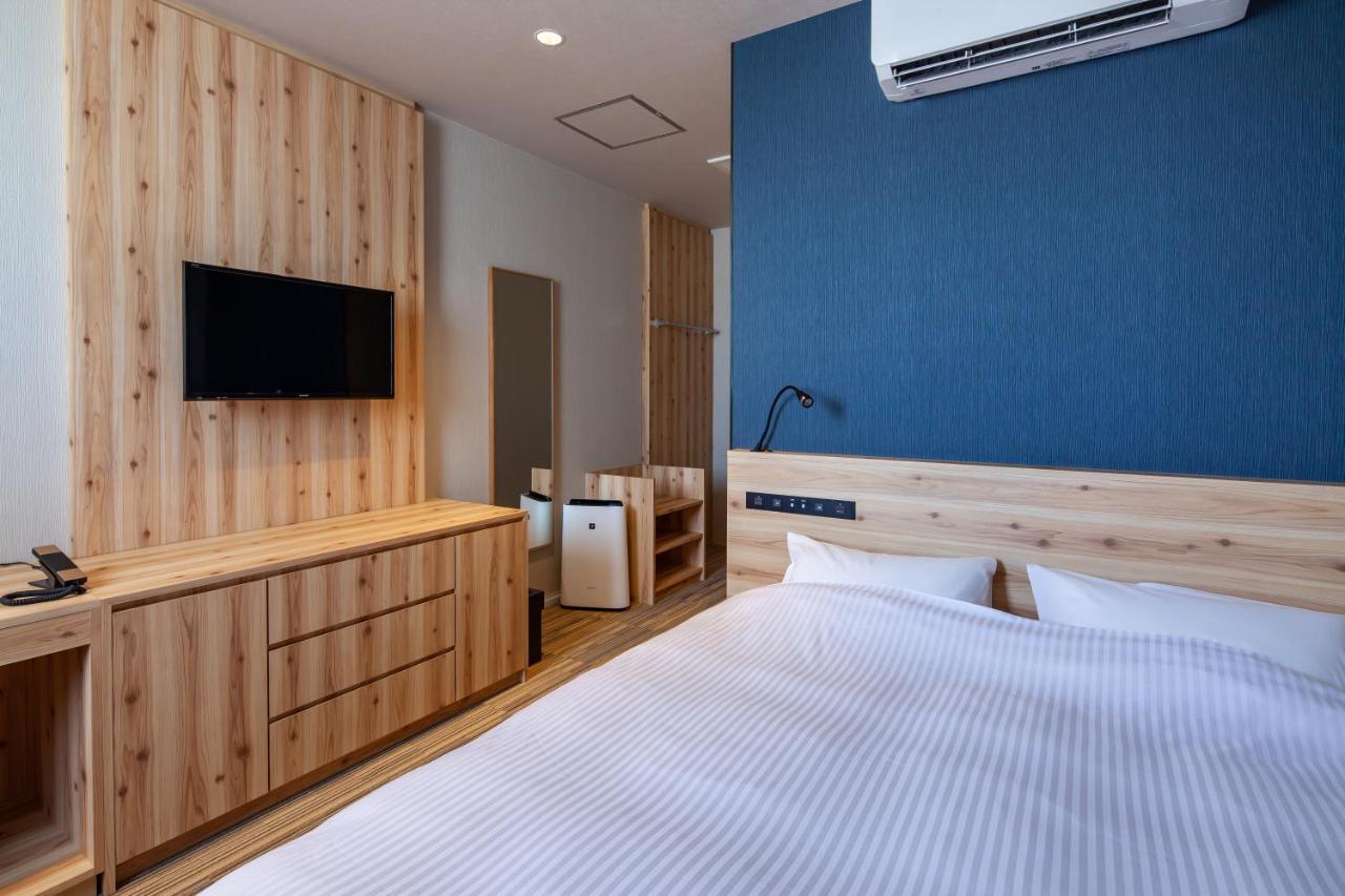 Y'S Cabin&Hotel Naha Kokusai Street Eksteriør billede