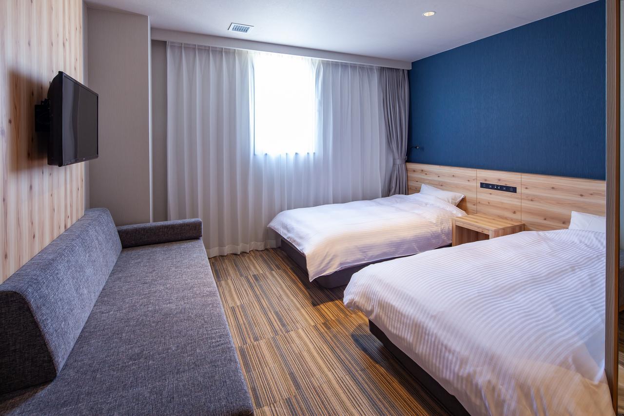 Y'S Cabin&Hotel Naha Kokusai Street Eksteriør billede
