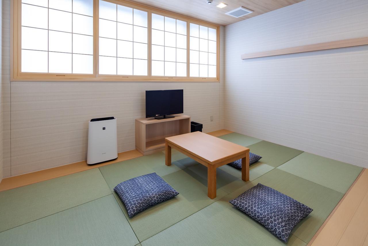 Y'S Cabin&Hotel Naha Kokusai Street Eksteriør billede