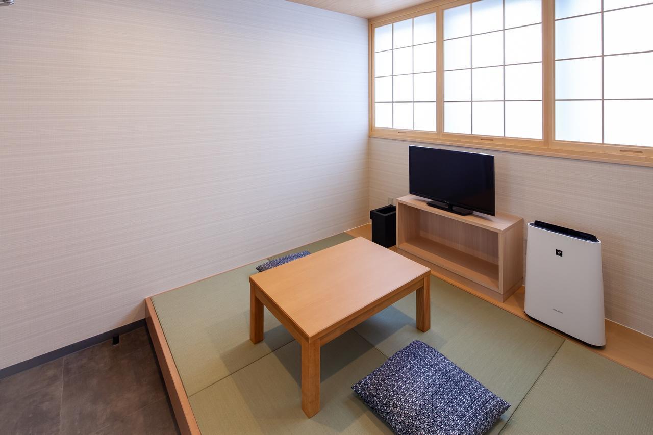 Y'S Cabin&Hotel Naha Kokusai Street Eksteriør billede