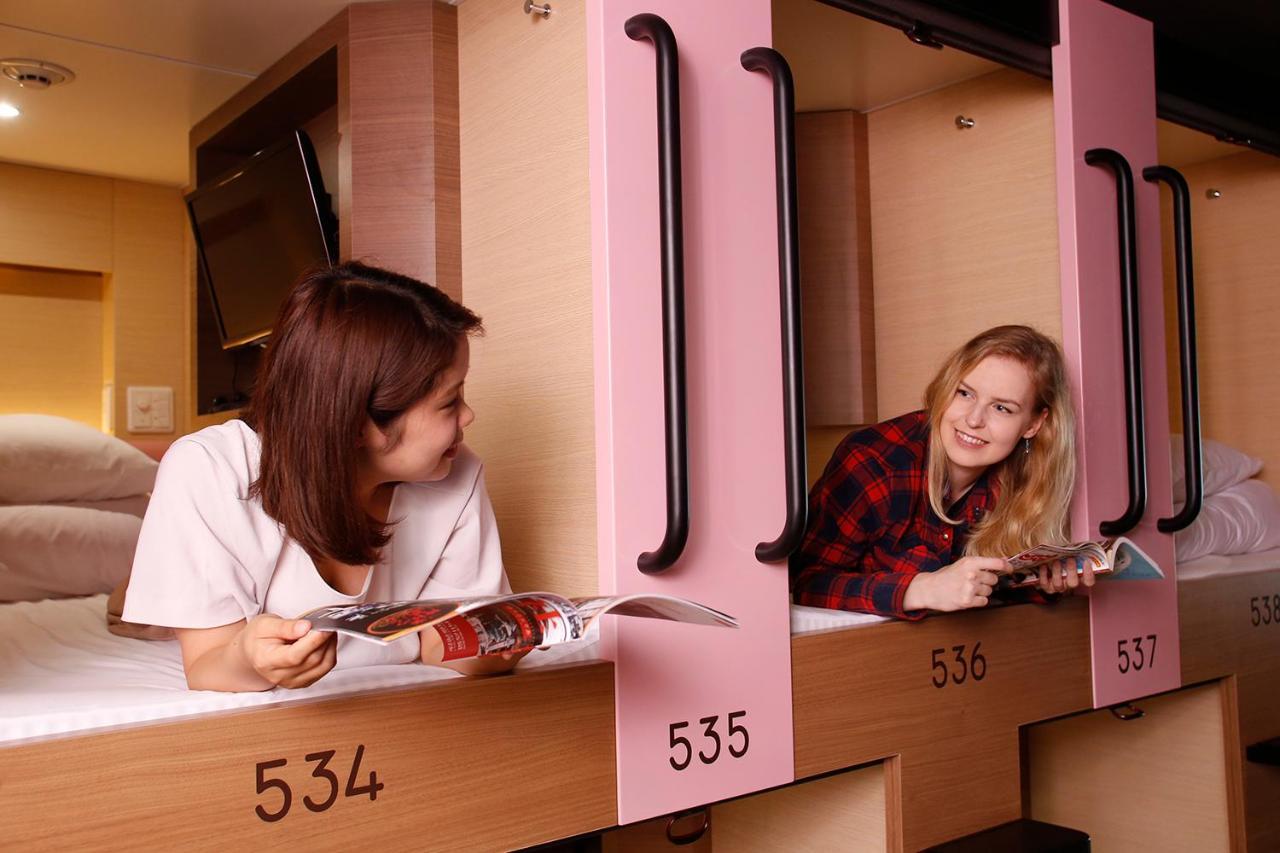 Y'S Cabin&Hotel Naha Kokusai Street Eksteriør billede